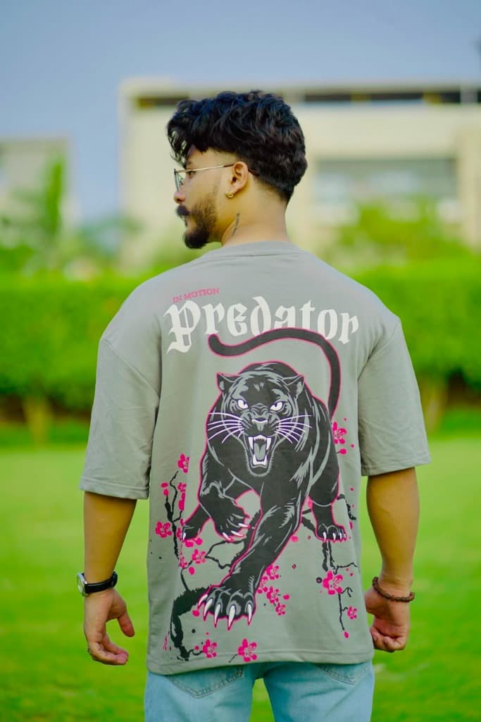 "Predator" Graphic Oversized Tee